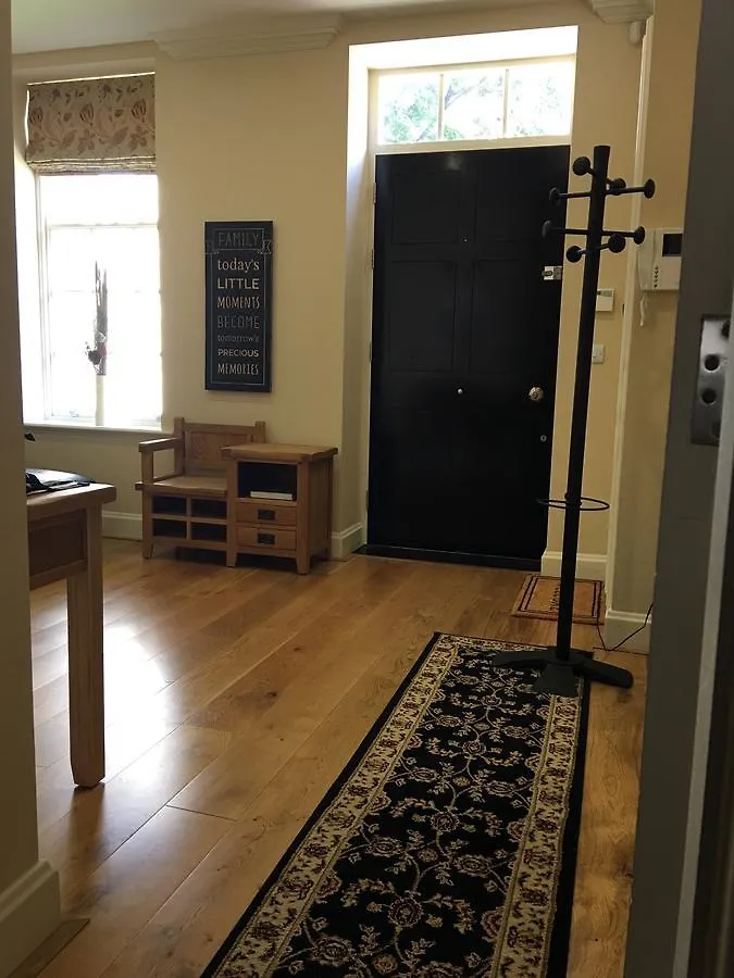 בית נופש מלון יורק Luxury Town House At Purey Cust